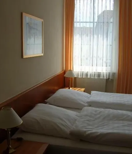 Hotell Westfalischer Hof 3*